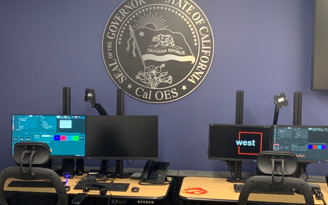 Cal OES reconoce a los trabajadores de la telecomunicación